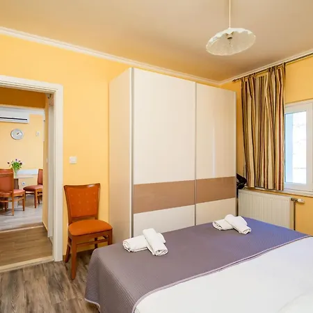 Apartment Niki Zvekovica *