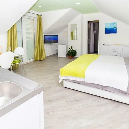 Niki Zvekovica Apartment *